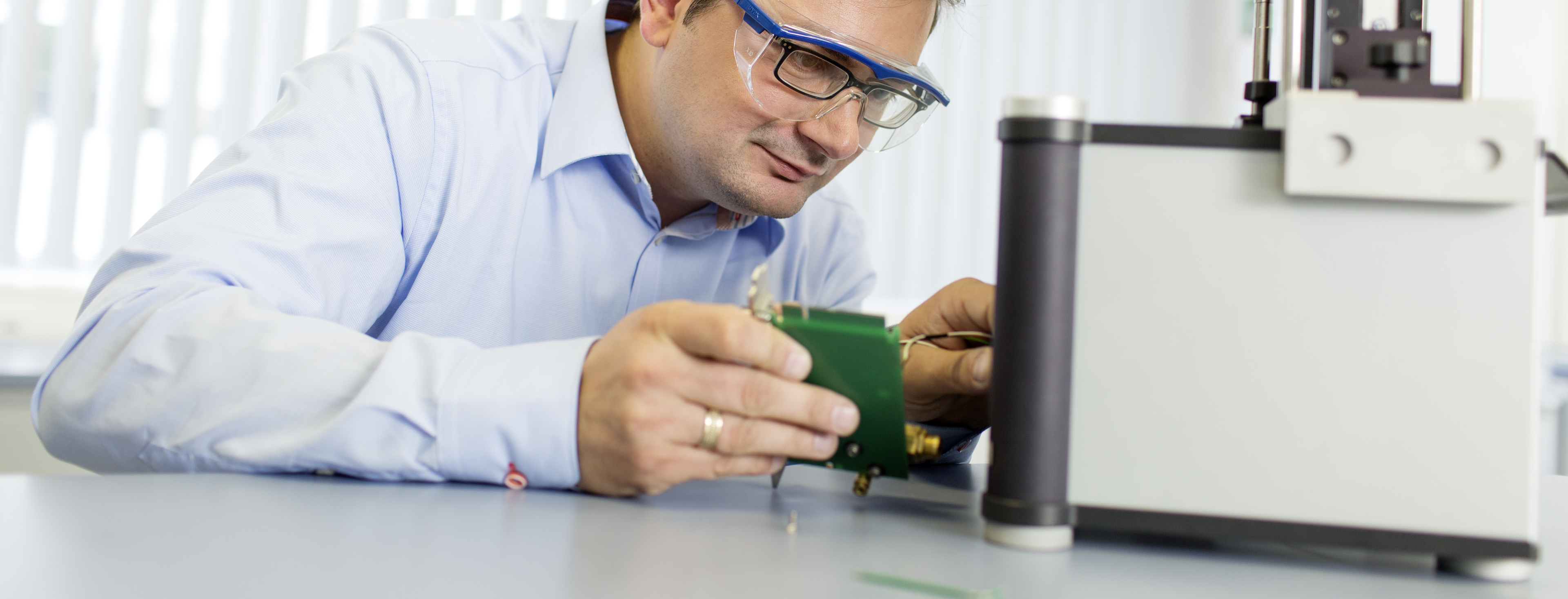 Technical Services | KRÜSS Scientific
